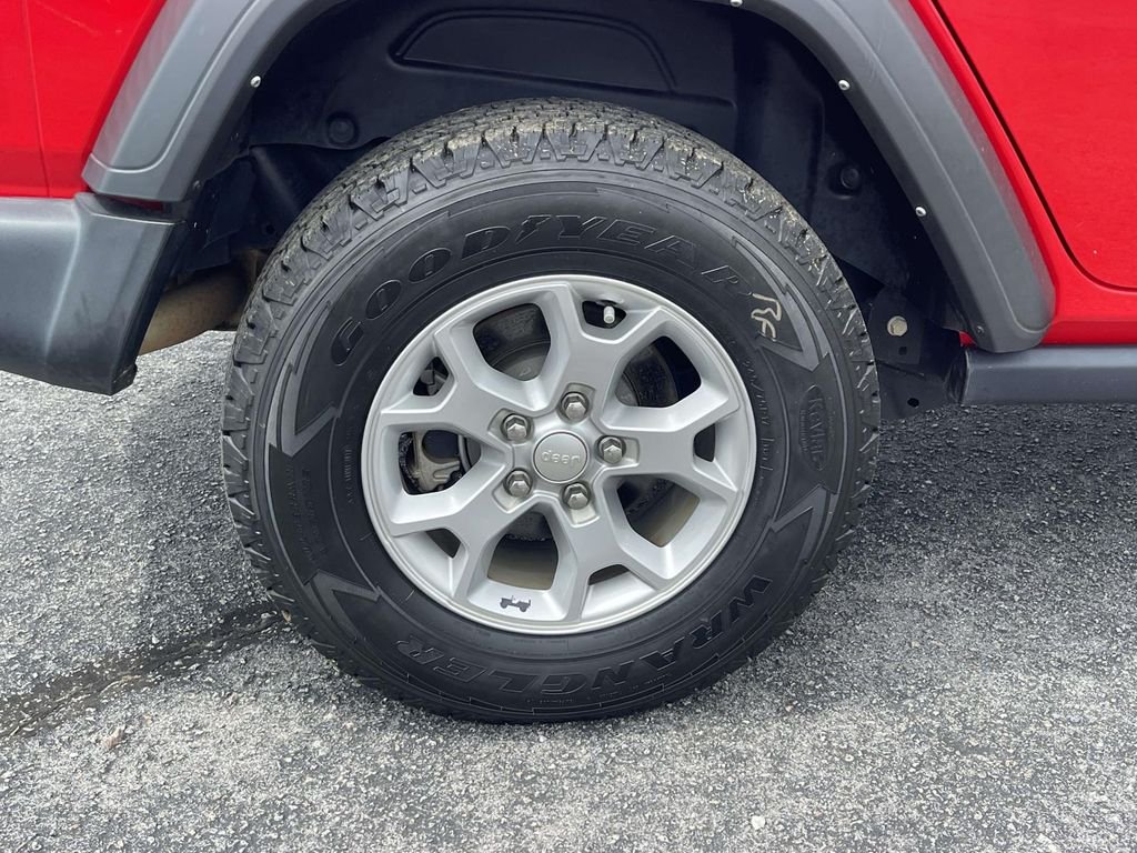Used 2021 Red Jeep Unlimited Sport image 7