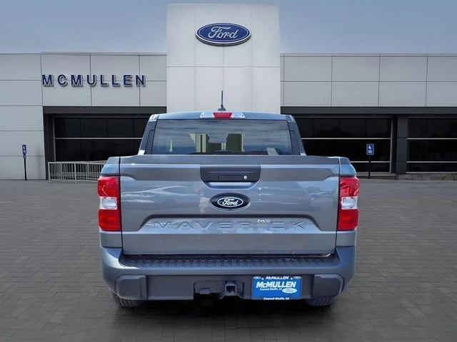 New 2026 Carbonized Gray Metallic Ford XL image 4