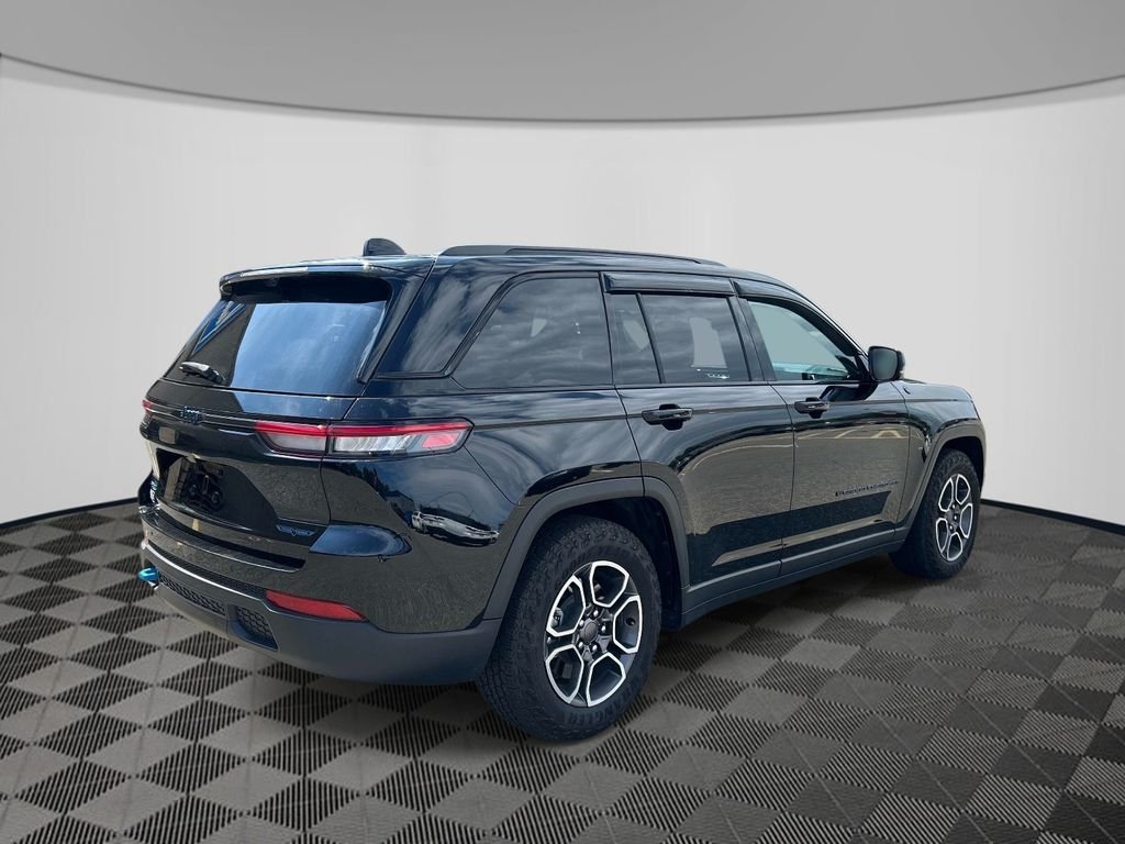 Used 2022 Black Jeep Trailhawk 4xe image 6