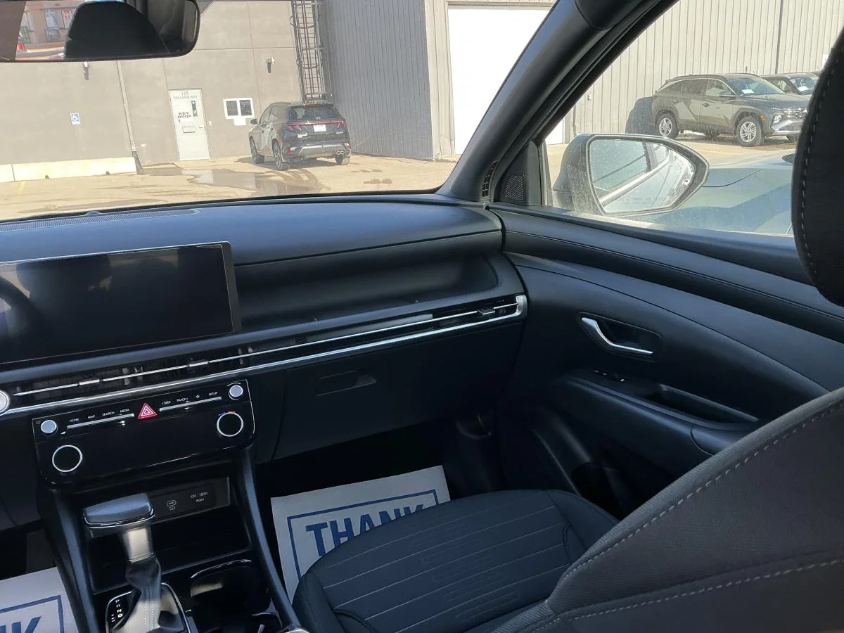 Used 2025 Blue Hyundai Preferred image 27