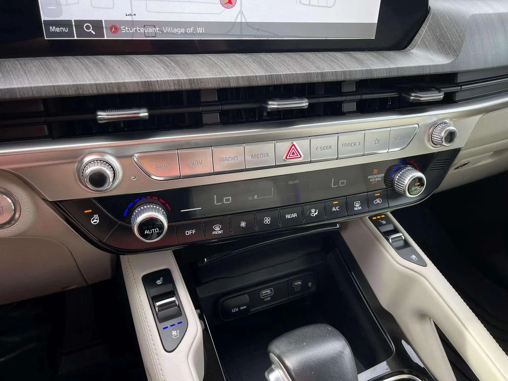 Certified Used 2024 Gravity Gray Kia EX image 13