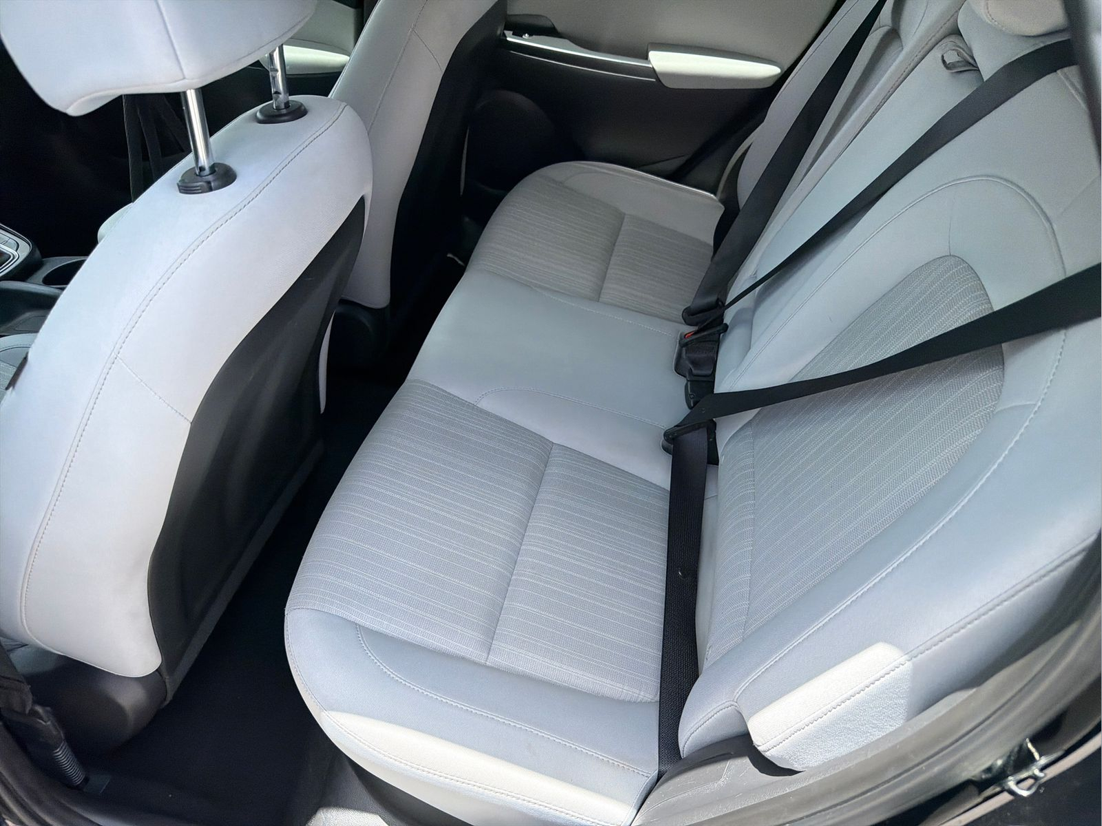Used 2023 Abyss Black Hyundai SEL image 30