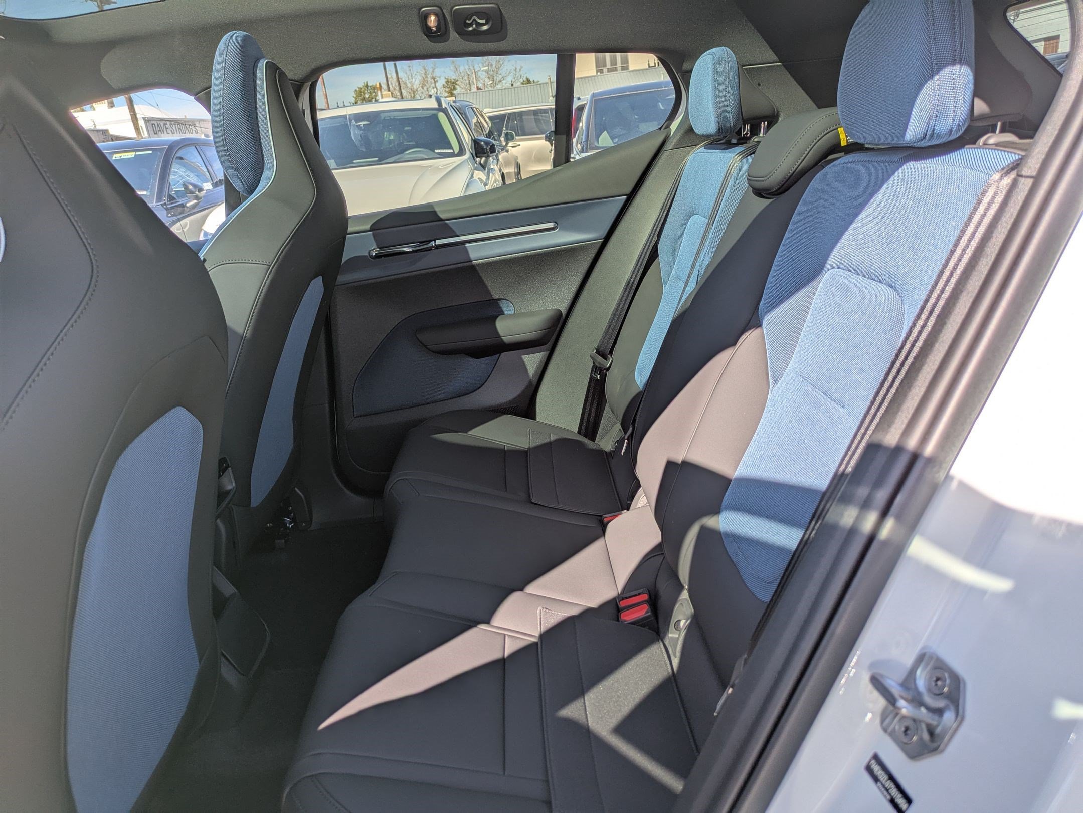 New 2026 Crystal White Volvo Ultra image 15
