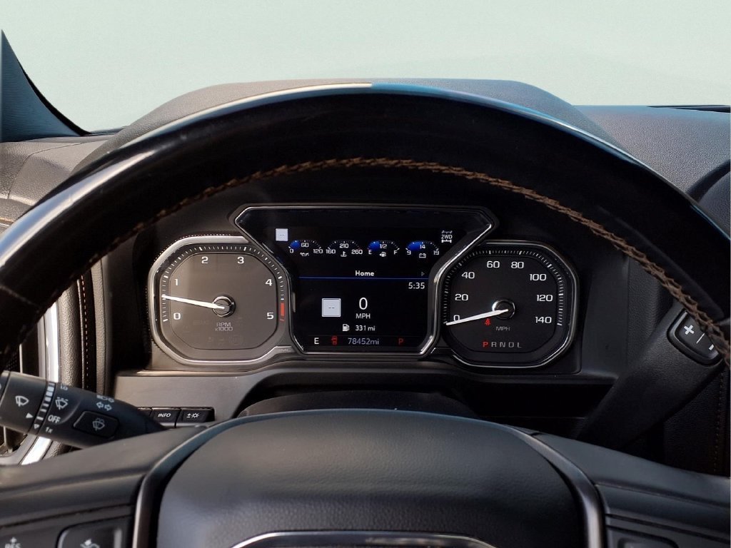 Used 2023 Summit White GMC AT4 image 10