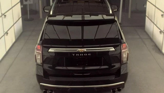 Used 2023 Black Chevrolet High Country image 5