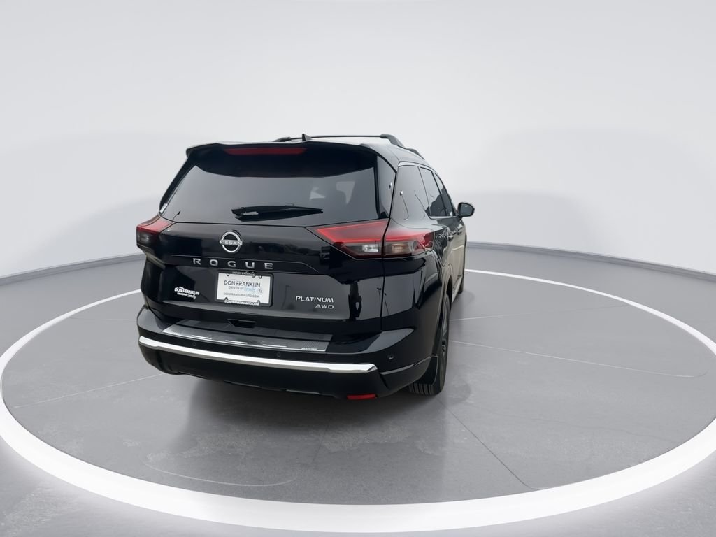 Used 2026 Black Nissan Platinum image 8