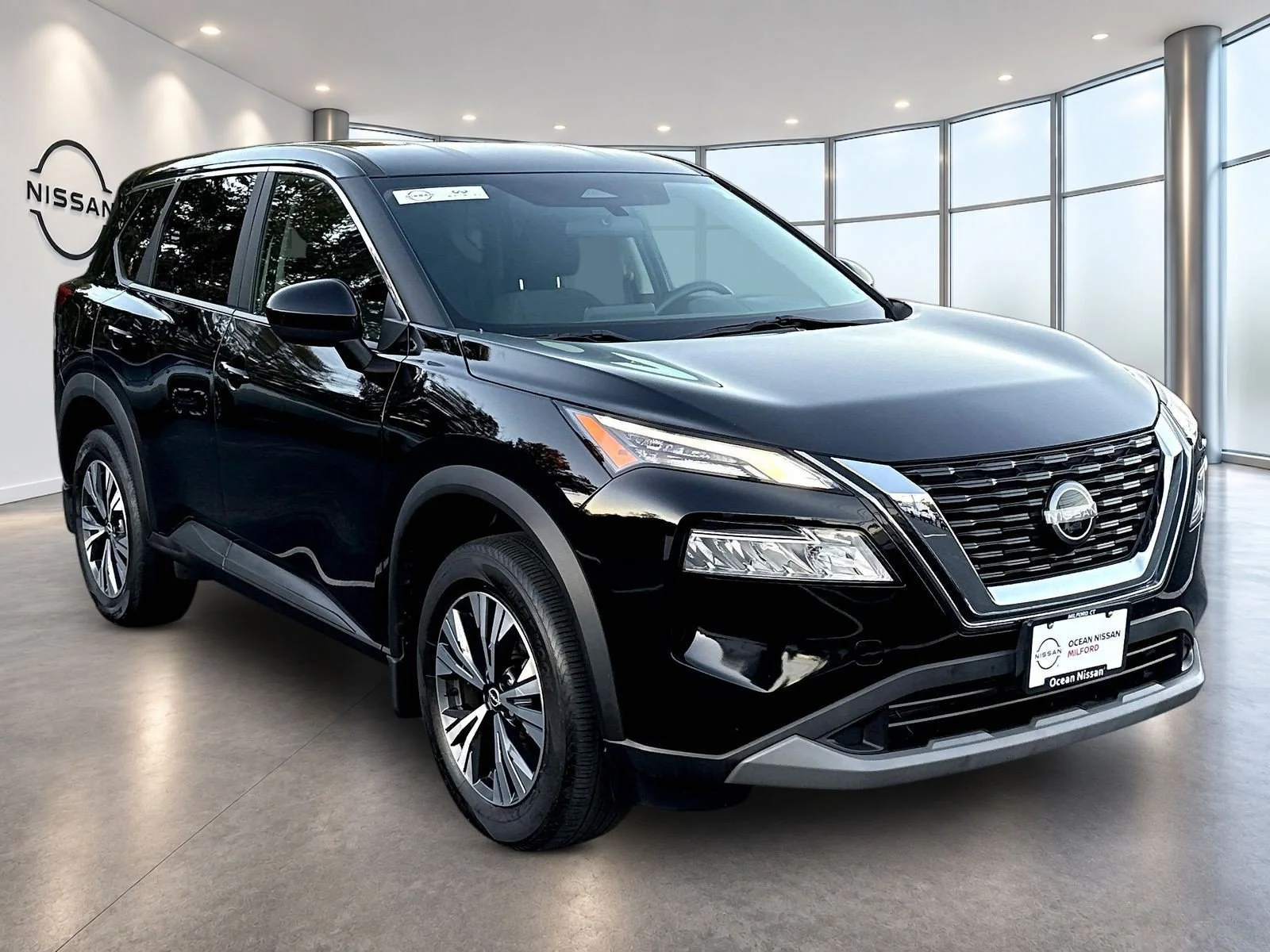 Certified Used 2023 Super Black Nissan SV image 3
