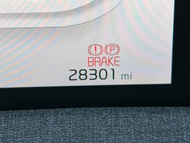 Used 2024 Glacier Kia Wind image 12