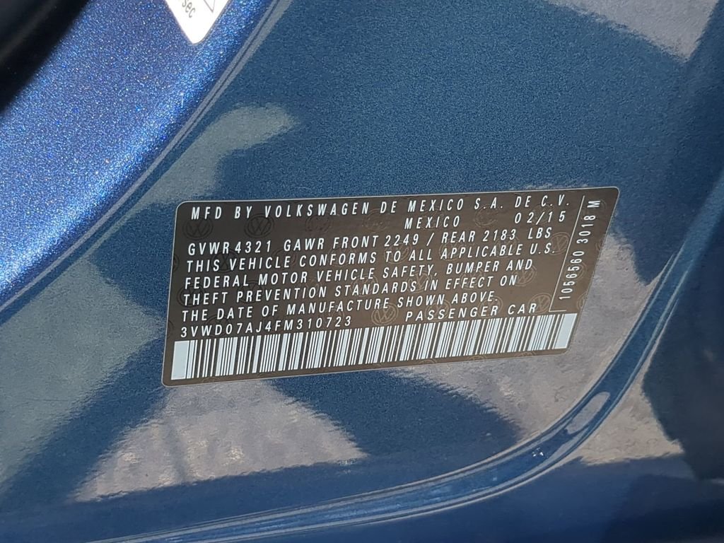 Used 2015 Blue Volkswagen 1.8T SE image 33