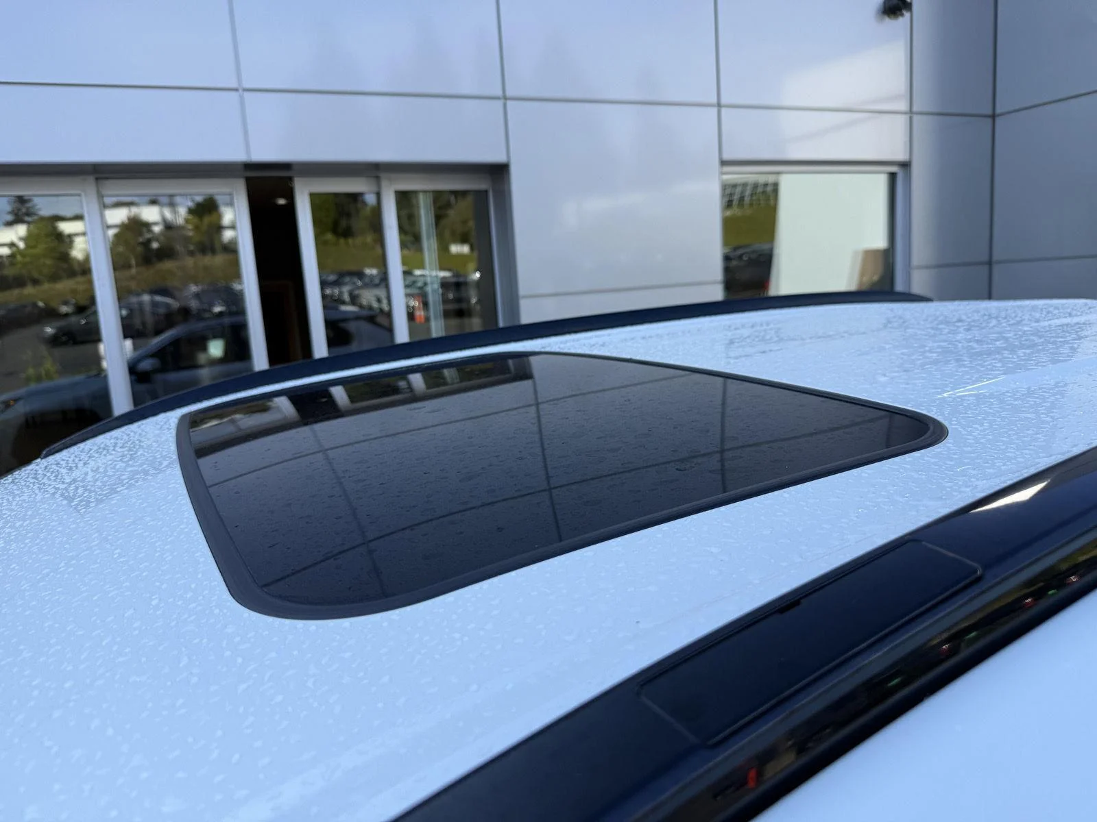Used 2021 Blizzard Pearl Toyota Hybrid Limited image 9