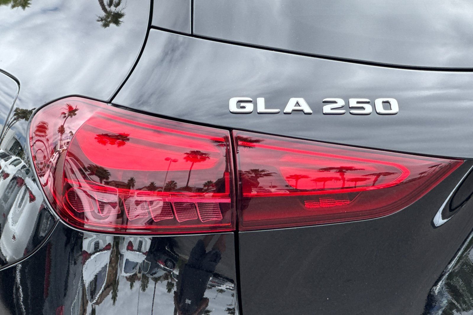 New 2026 Night Black Mercedes-Benz GLA 250 image 13