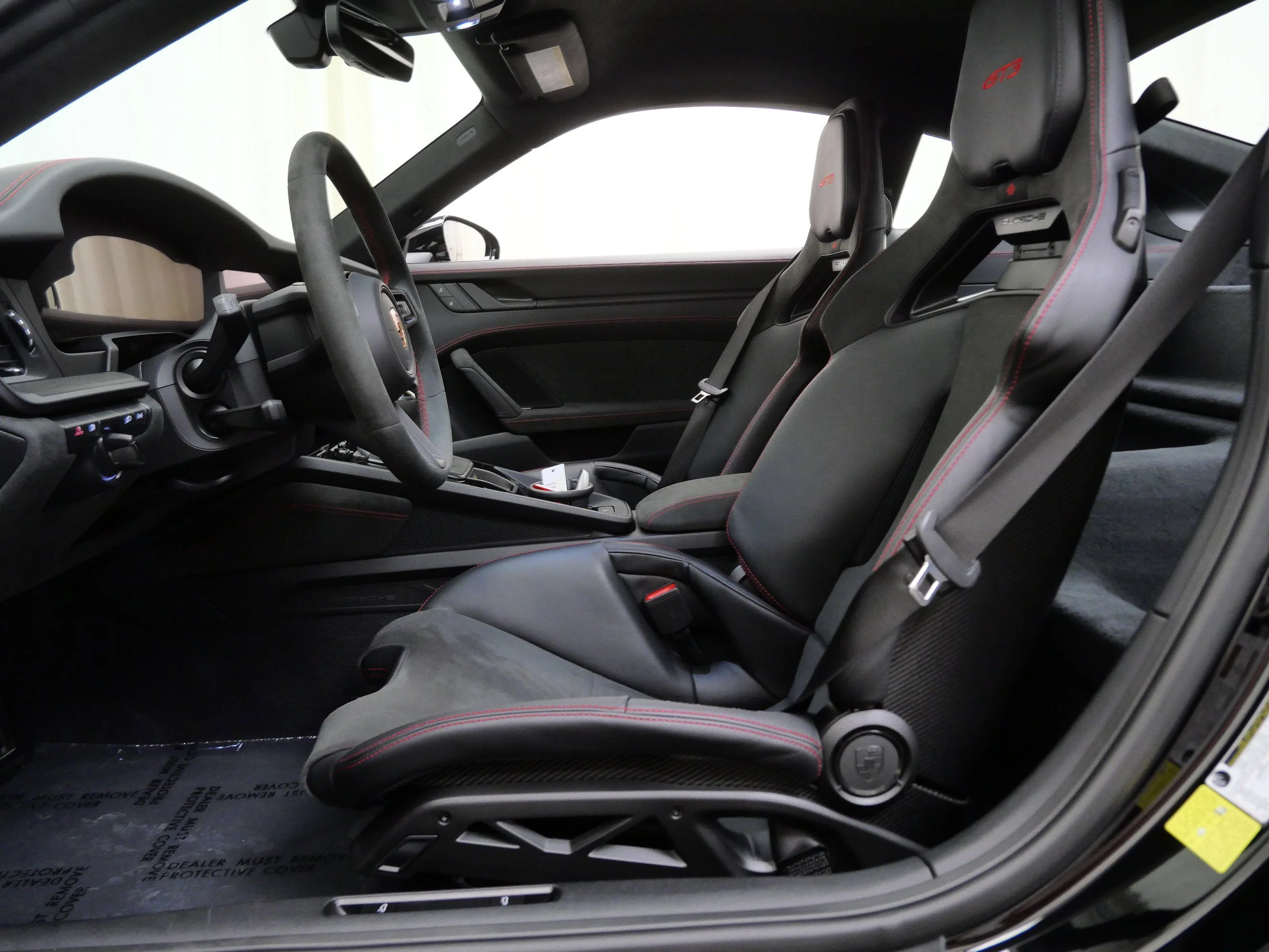 2026 Porsche 911 GT3 - Photo 16