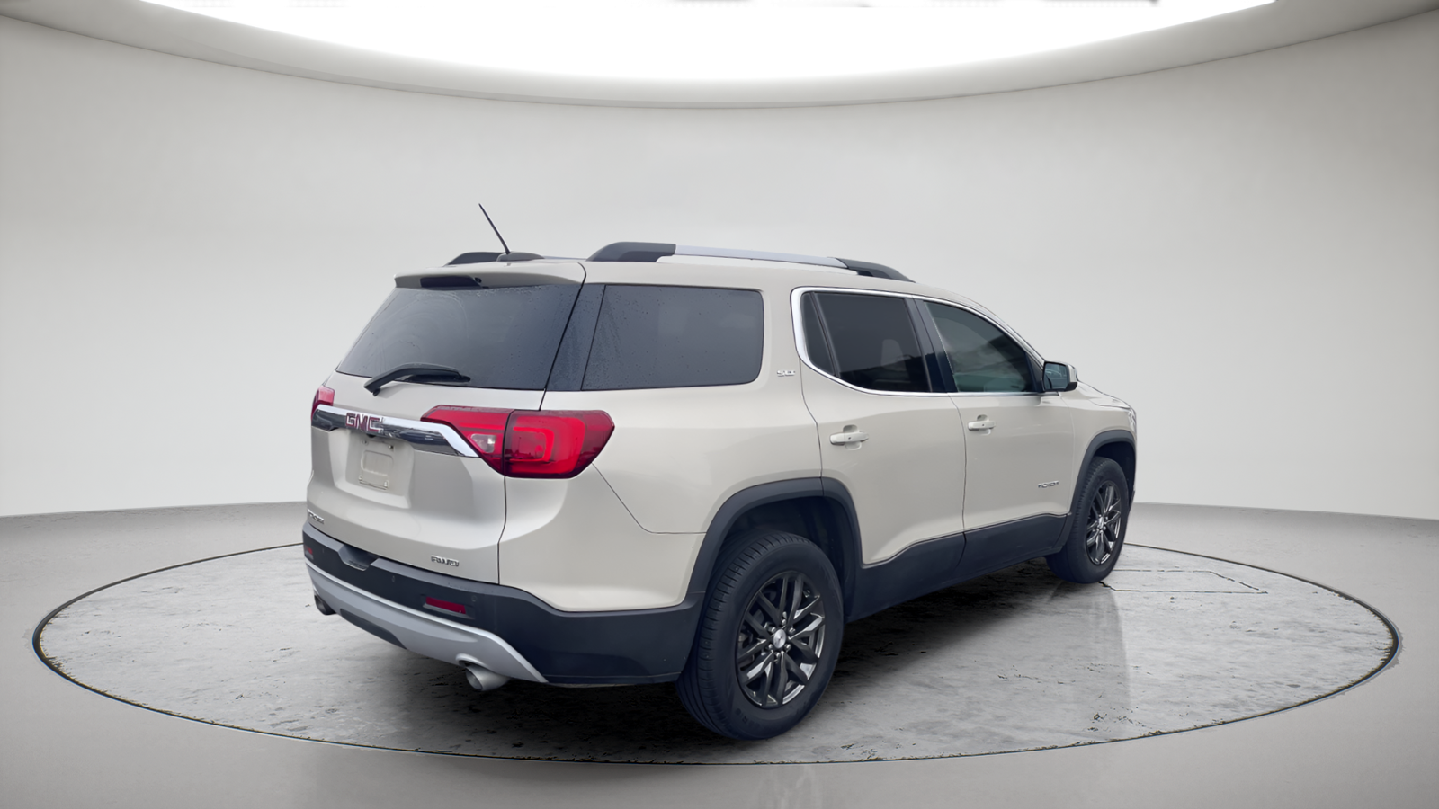 Used 2017 Sparkling Silver Metallic GMC SLT-1 image 7