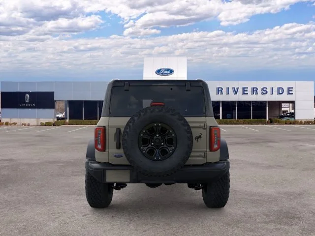 New 2026 Desert Sand Ford Badlands® image 5
