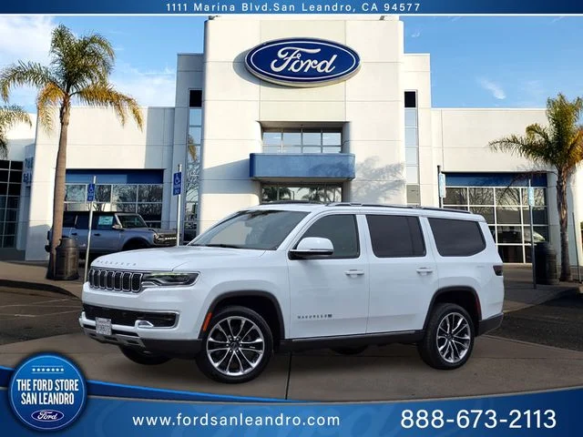 2022 Jeep Wagoneer Series III 4WD's photo