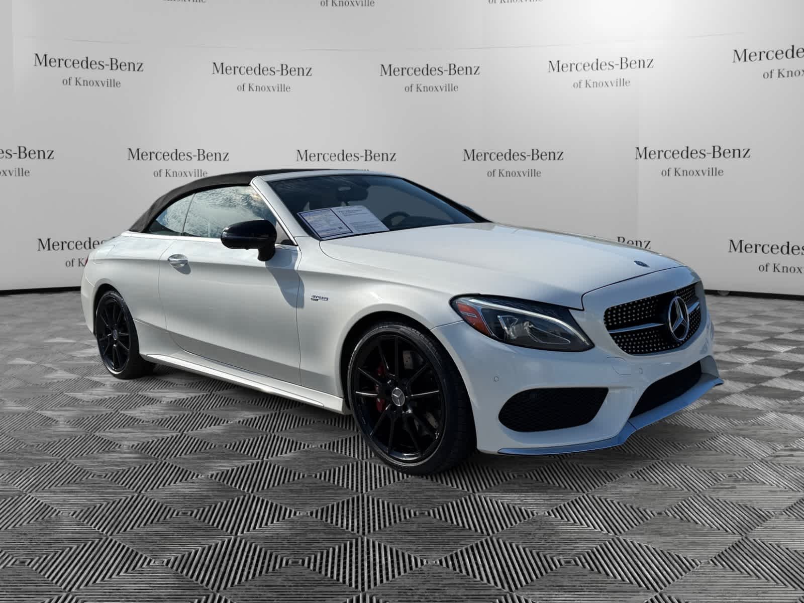 Used 2017 designo Diamond White Metallic Mercedes-Benz AMG® C 43 image 7