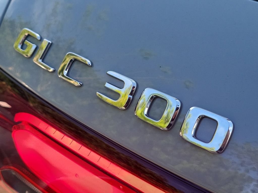 New 2026 Gray Mercedes-Benz GLC 300 image 8