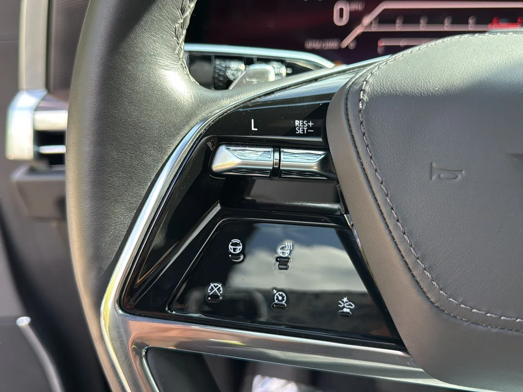 Used 2025 Black Cadillac Sport Platinum image 16
