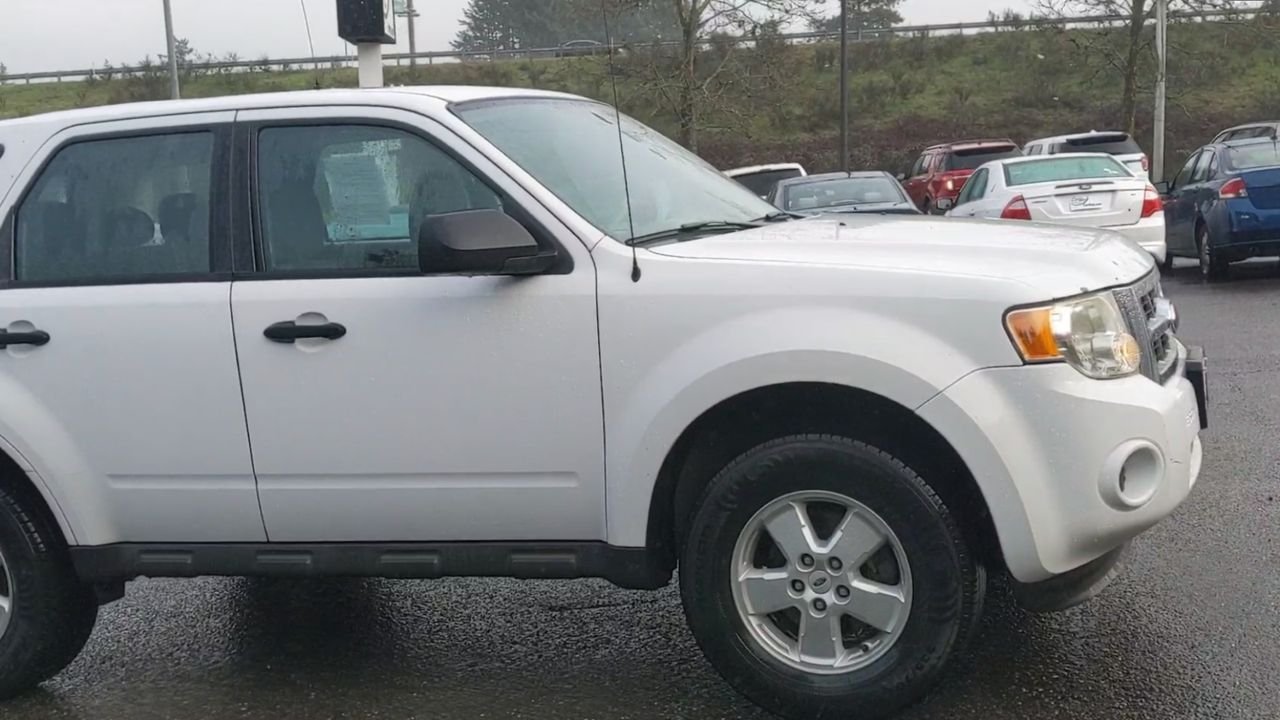2009 Ford Escape XLS