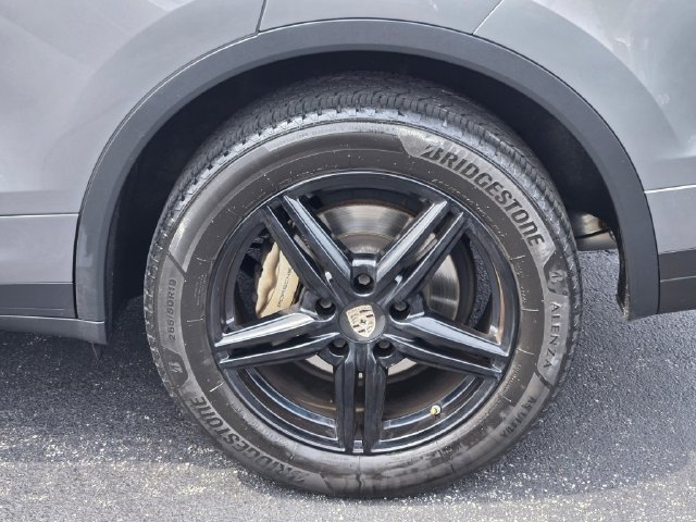 Used 2017 Gray Porsche S image 18