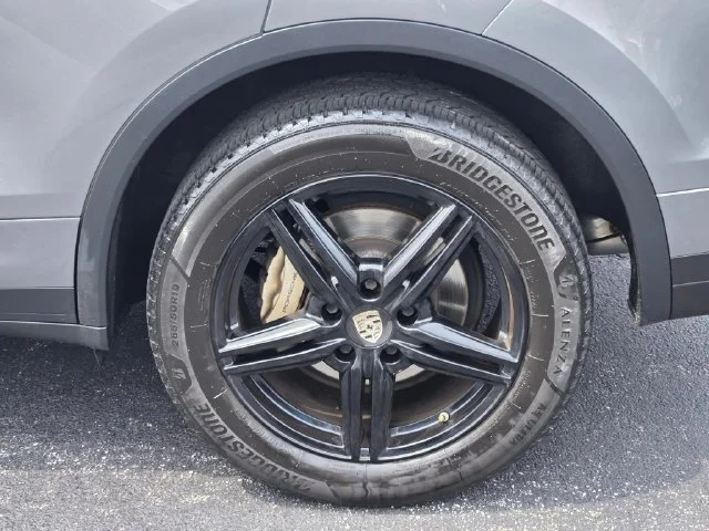 Used 2017 Gray Porsche S image 18