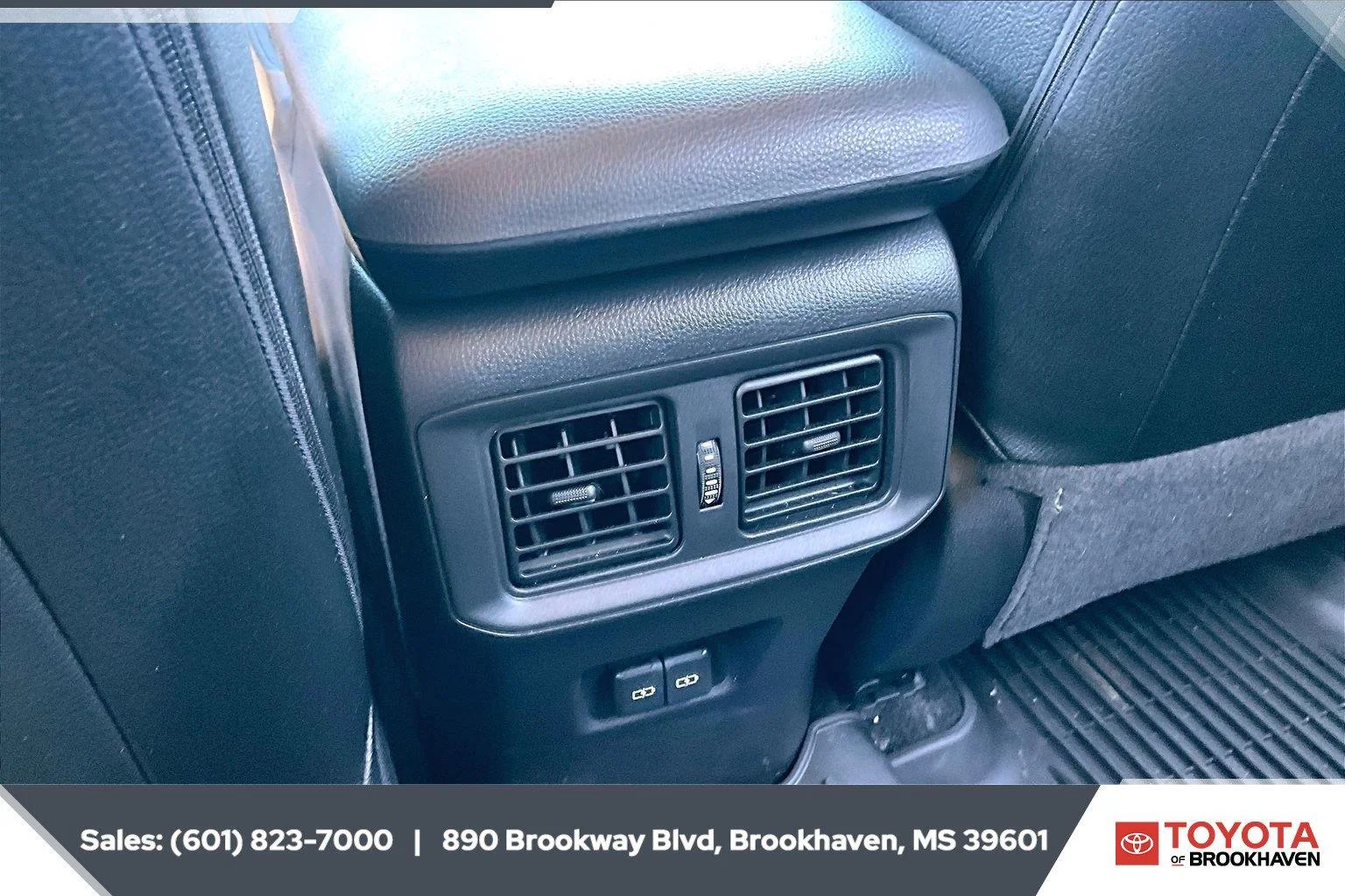 Used 2023 Silver Sky Metallic Toyota XLE image 25