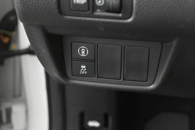 Used 2018  Honda EX-L image 28