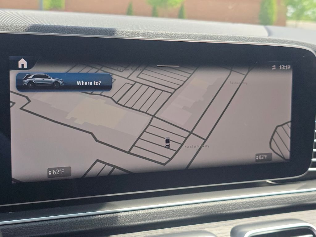 New 2026 Obsidian Black Metallic Mercedes-Benz GLE 350 image 4