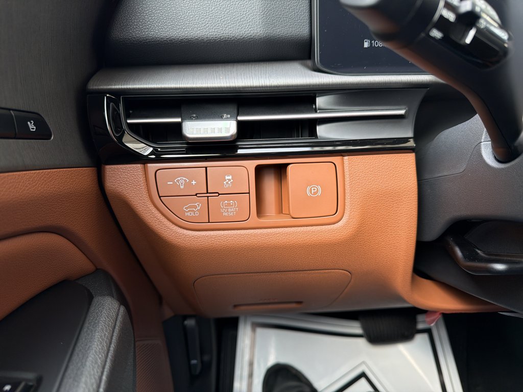New 2027 Wolf Gray Kia X-Line image 29