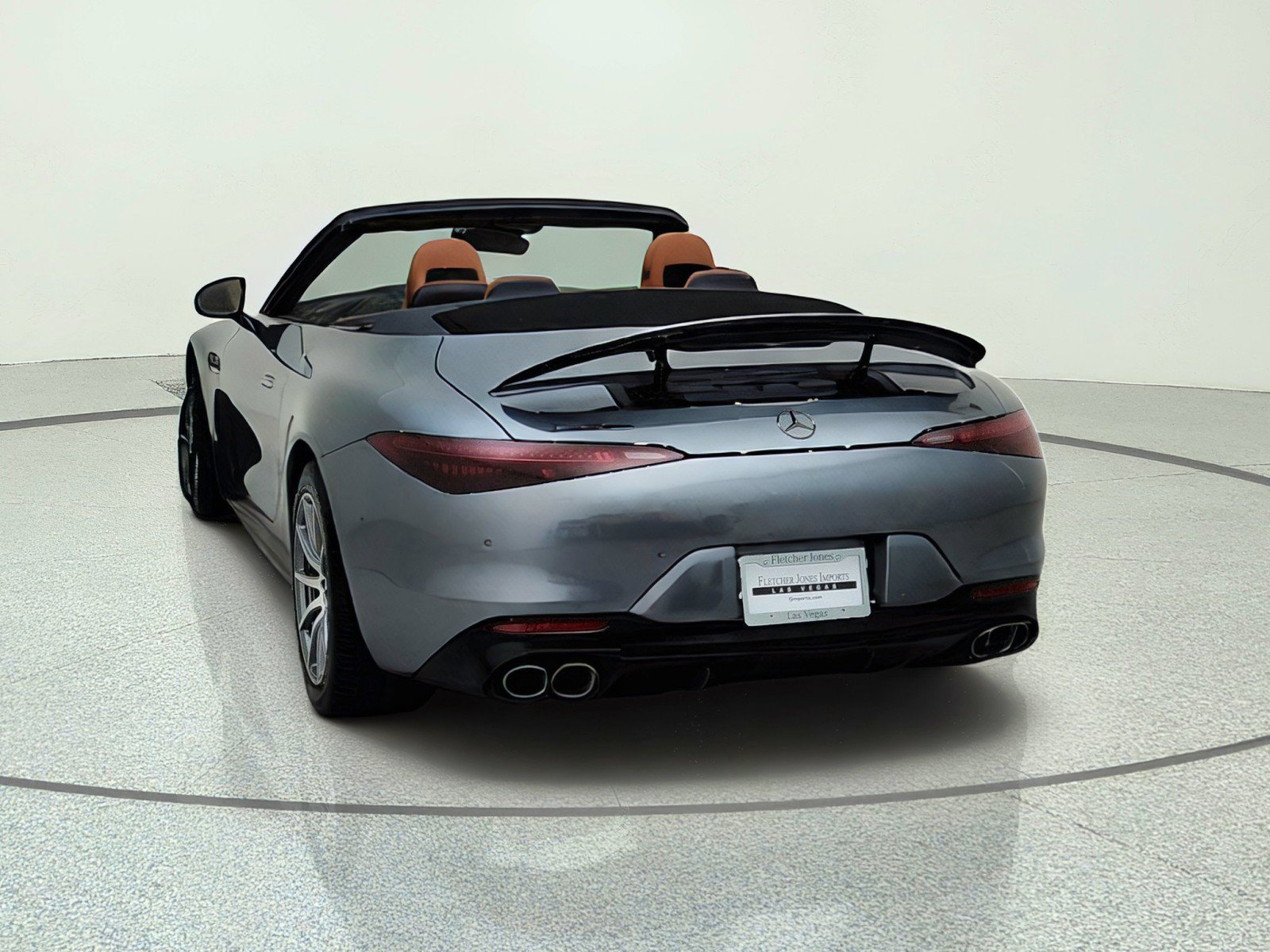 New 2027 Selenite Grey Metallic Mercedes-Benz AMG® SL 43 Roadster image 38