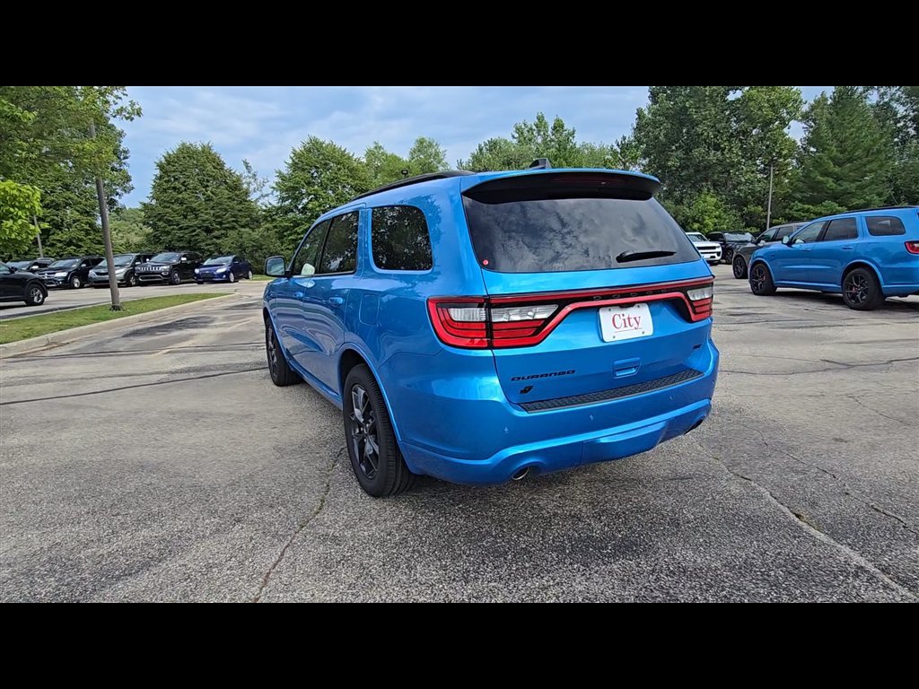 New 2027 B5 Blue Exterior Paint Dodge GT HEMI image 7