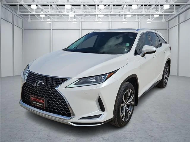 Used 2022 Eminent White Pearl Lexus Front-Wheel Drive image 1