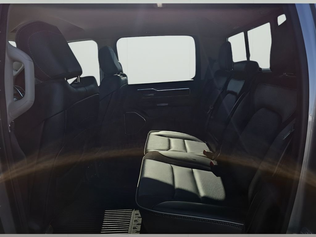 2022 RAM Ram 1500 Pickup Laramie - Photo 8