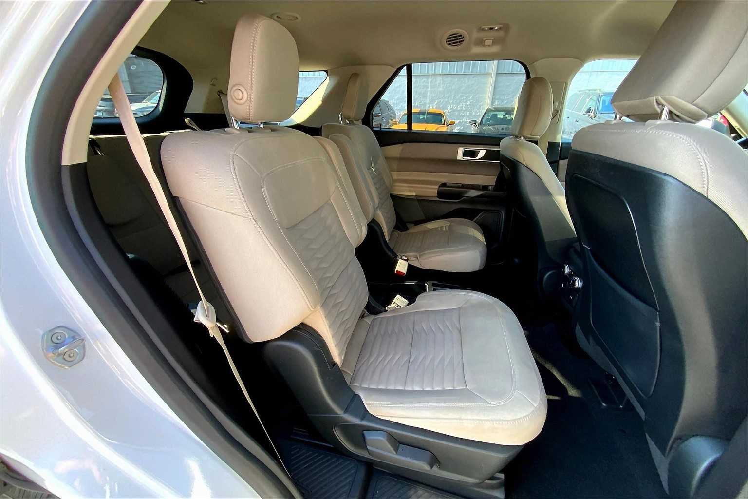 Used 2020 Oxford White Ford XLT image 18