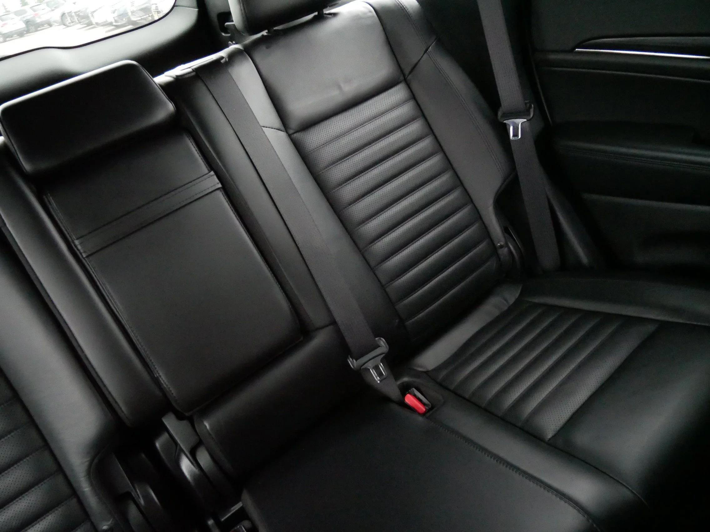 Used 2020 Diamond Black Crystal Pearlcoat Jeep Limited X image 14