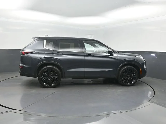 New 2026 Gray Mitsubishi LE image 33