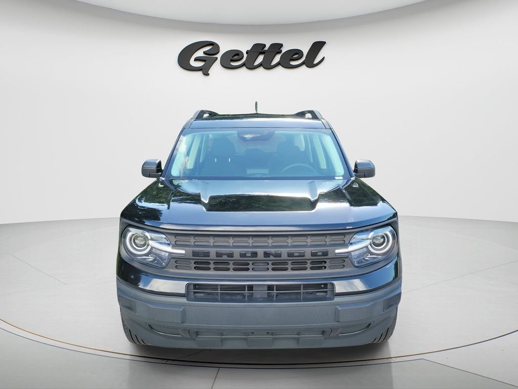 Used 2021 Black Ford Base image 2