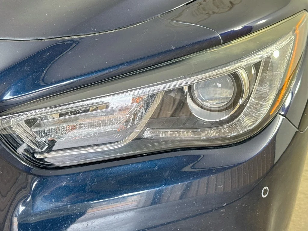 Certified Used 2018 Blue INFINITI  image 39