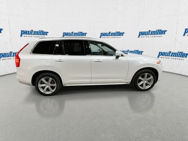 2022 Volvo XC90 Momentum - Photo 13