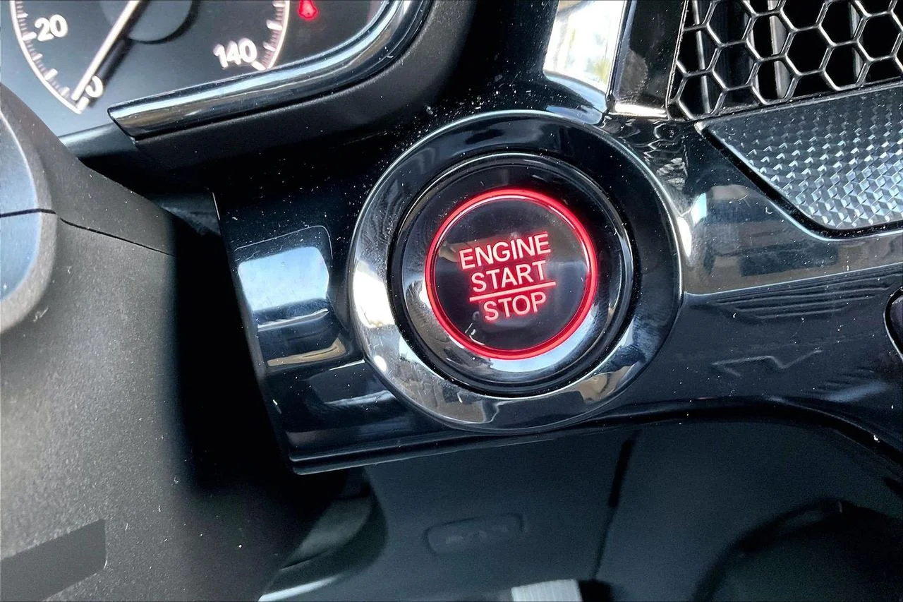 Certified Used 2023  Honda EX-L image 27