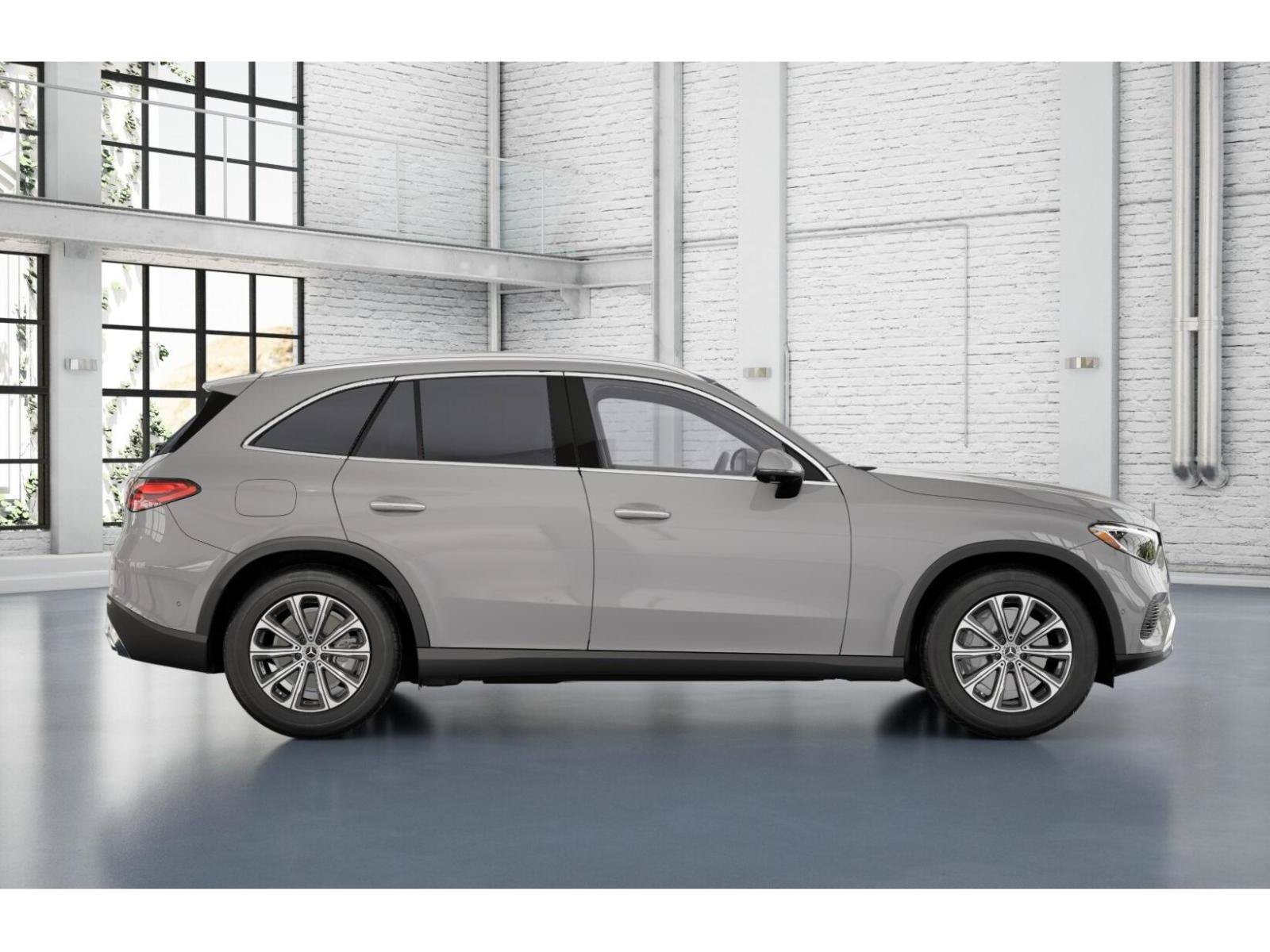 New 2027 MANUFAKTUR Alpine Grey Mercedes-Benz GLC 300 image 9