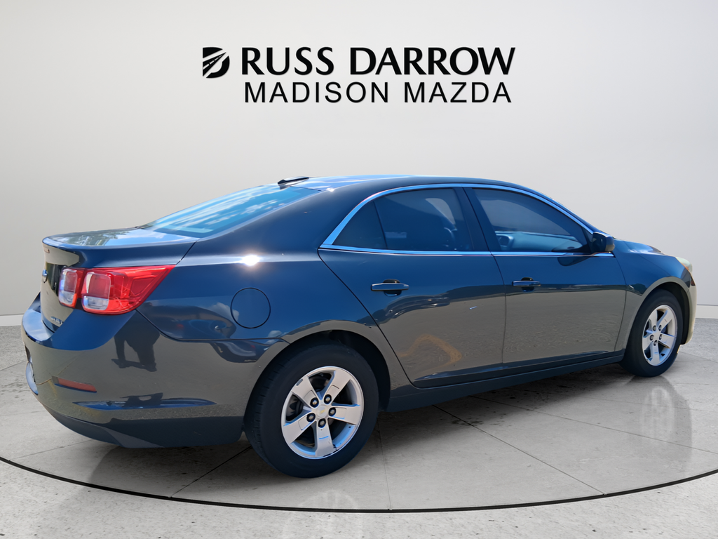 Used 2015 Gray Chevrolet LS image 6
