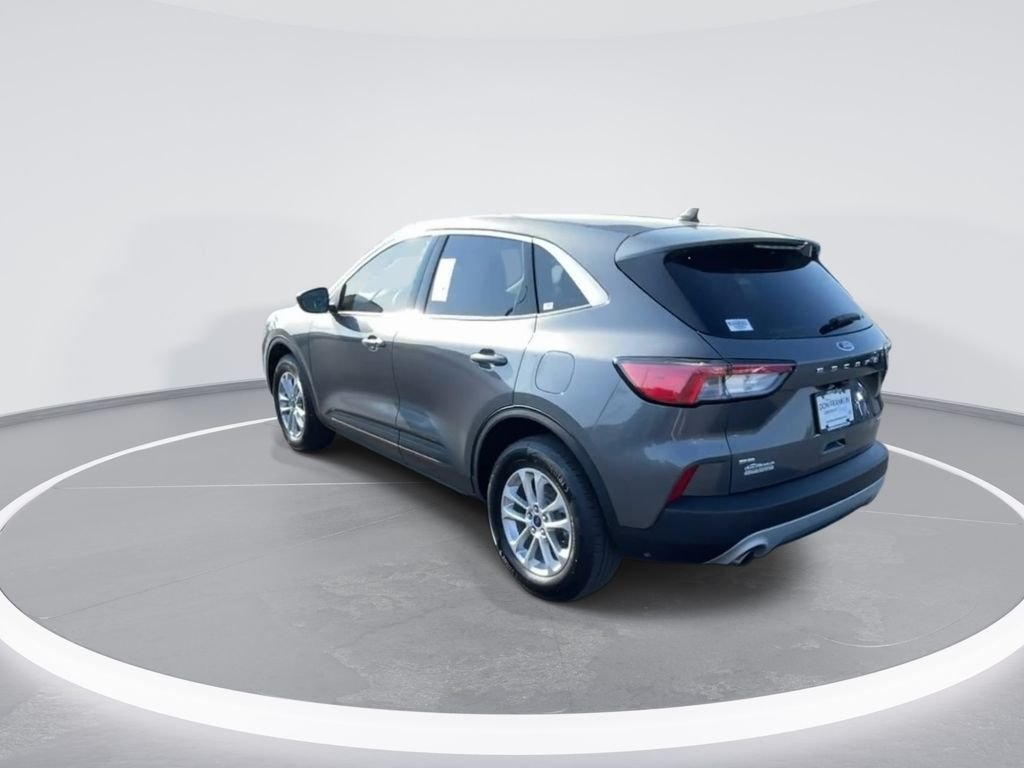 Used 2022 Gray Metallic Ford SE image 6