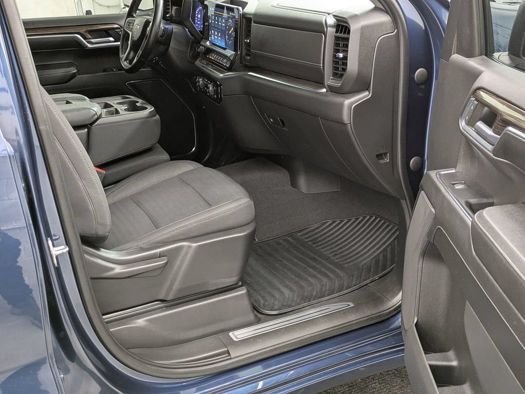 2023 Chevrolet Silverado 1500 LT - Photo 25