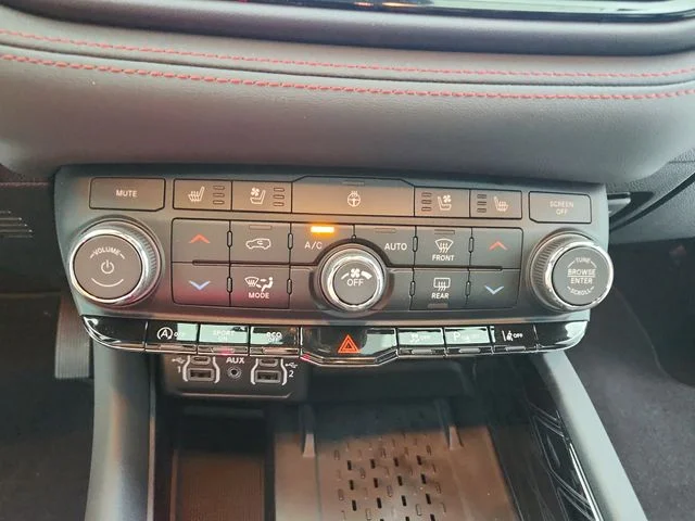 New 2026 Vapor Gray Exterior Paint Dodge GT image 31