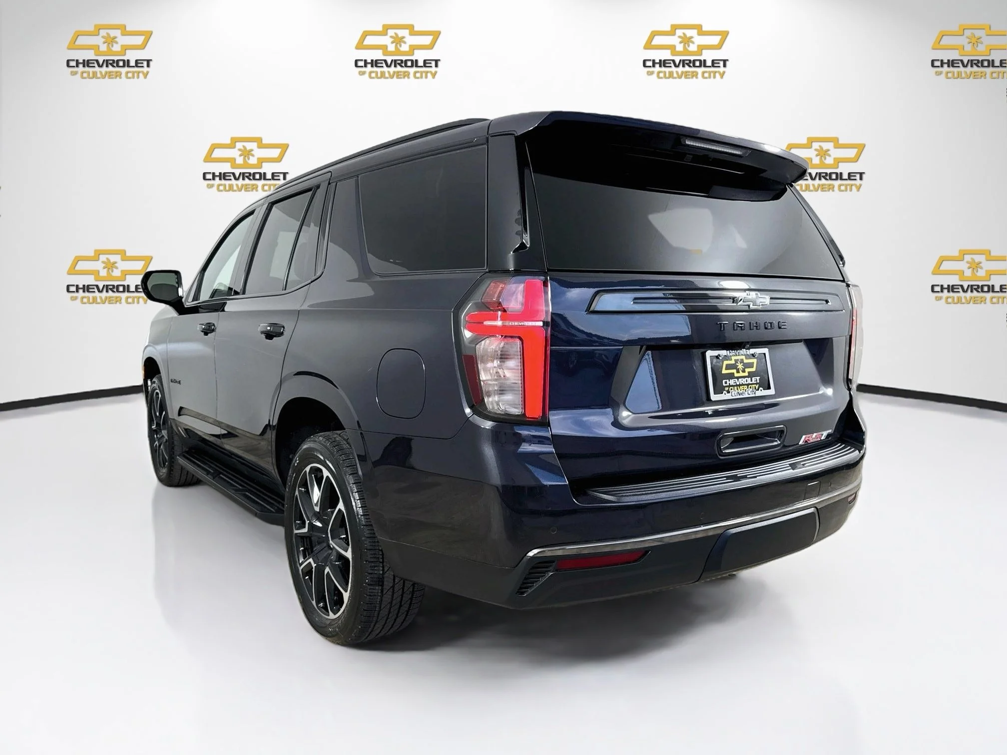 Used 2022 DARK ASH METALLIC Chevrolet RST image 6