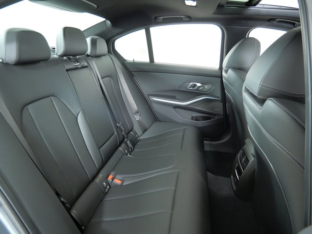 New 2026 Skyscraper Grey Metallic BMW 330i xDrive image 26
