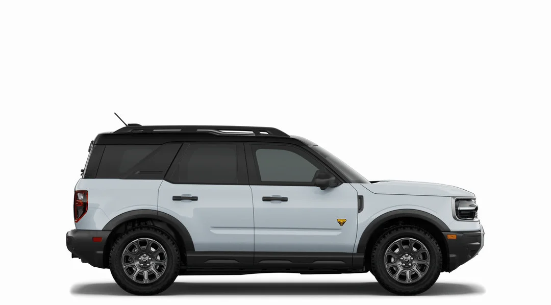 New 2026 Space White Metallic Ford Badlands image 5