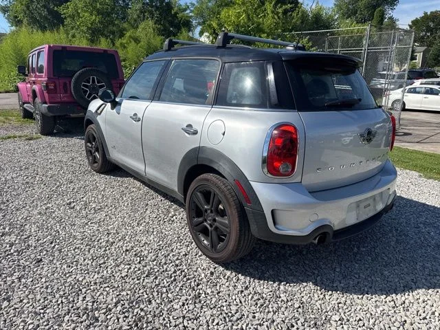 Used 2013 Silver MINI Base image 4