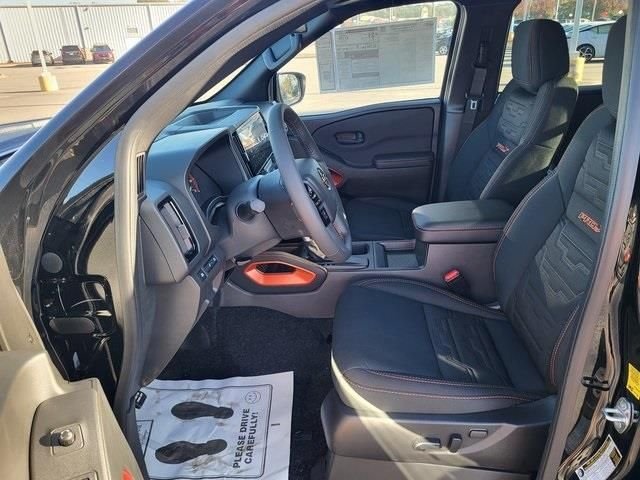 2026 Nissan Frontier PRO-X - Photo 11